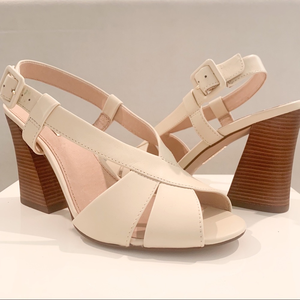 NWOT Louise et Cie Heeled Sandals